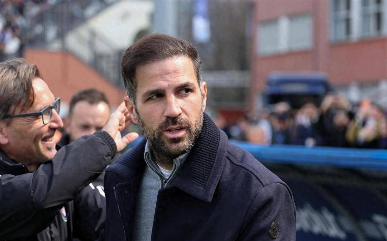 5-0完胜比萨，38岁法布雷加斯率队斩获5连胜，逼近意甲前三